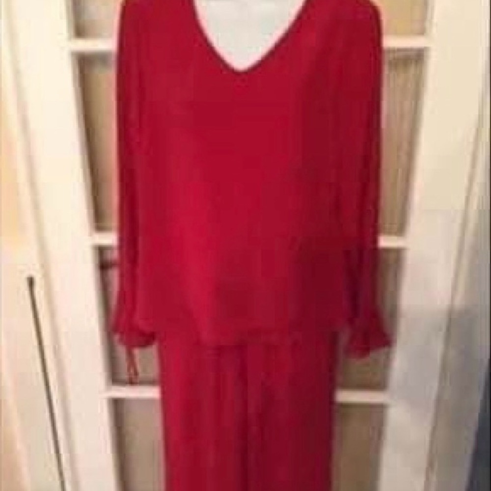 First Glance red 2 piece outfit size 8  NEW with tags